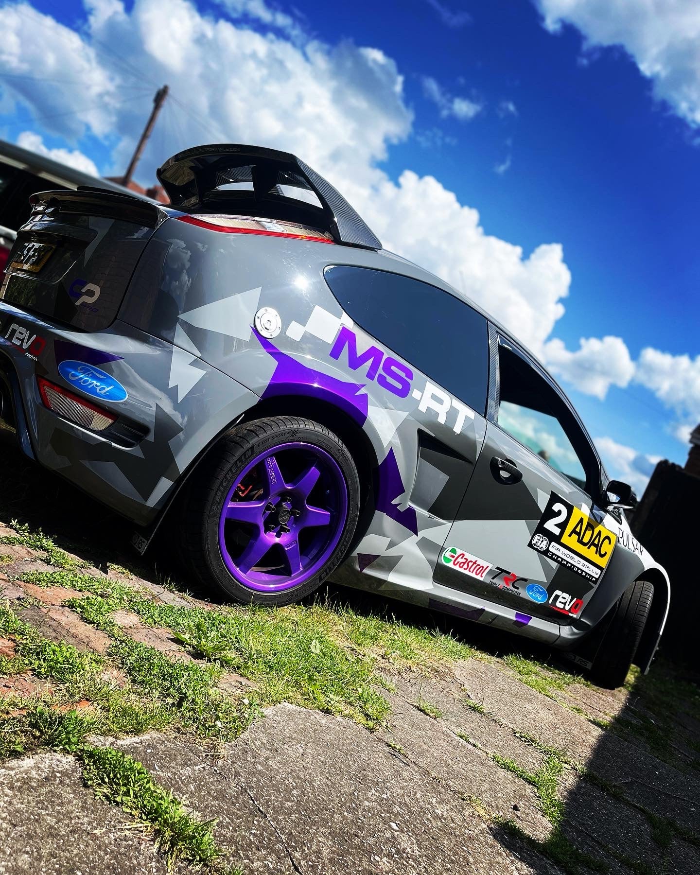 Ford Focus mk2 ADAC Graphic Kit