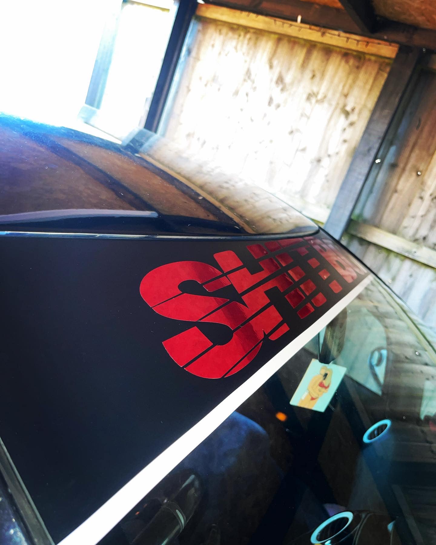 Shit Box Sunstrip With Pinstripe