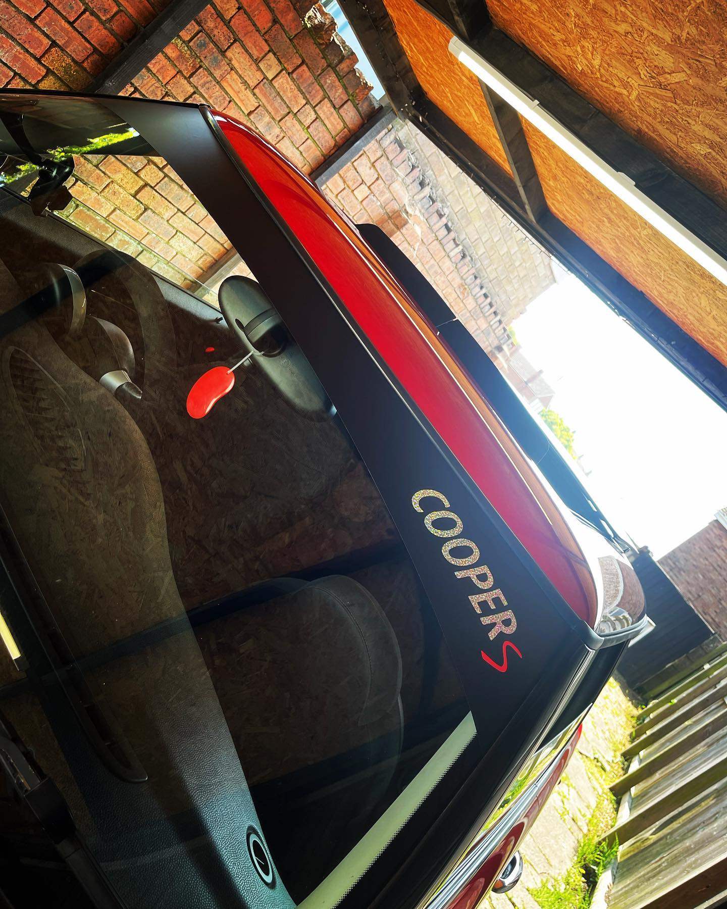 352724633_960300288617584_5689621325341021605_n - R&E Wraps and Graphics LTD - Mini Cooper S Sunstrip - Cooper S, cooper s sunstrip, mini, Mini Cooper, mini cooper s sunstrip, Mini cooper sunstrip, sunstrip, sunstrips
