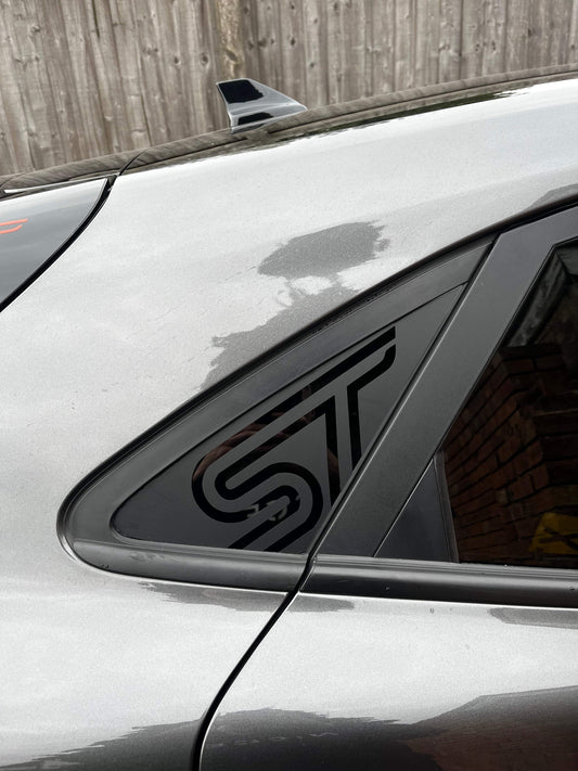 4D820EB4-B5FB-47F4-B98F-02EF82E5438A - R&E Wraps and Graphics LTD - Ford Puma ST Window Decals - focus rs, ford, ford focus rs, ford focus rs window stickers, ford stickers, window stickers