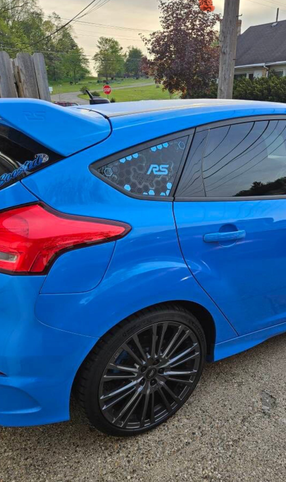 DCFAD28F-C803-4E91-97F1-B4CDFF8FE3A7 - R&E Wraps and Graphics LTD - Honey Comb Focus RS MK3 Side Window Stickers - focus rs, ford focus rs, honey comb, side window decals, stickers