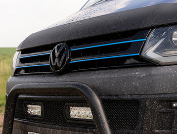 Volkswagen T5/T6 Front Grill pinstripes