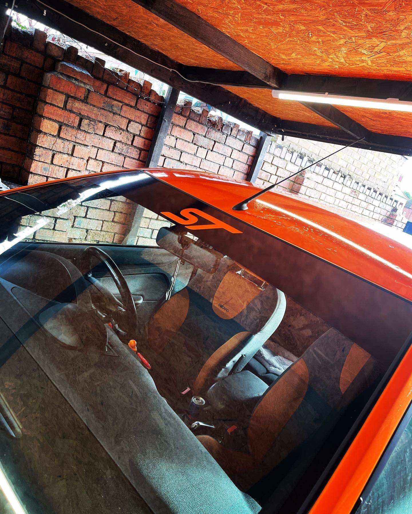 image_d97019fe-03ec-4b52-b7d0-b1565178e10b - R&E Wraps and Graphics LTD - Ford Focus ST Sunstrip - Ford Focus ST, ford focus st sunstrip, st sunstrip, sunstrip, sunstrips