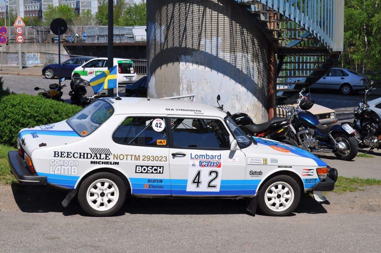 sv.saabblog - R&E Wraps and Graphics LTD - Classic Saab Turbo Full Graphic Kit - graphic kits, Saab