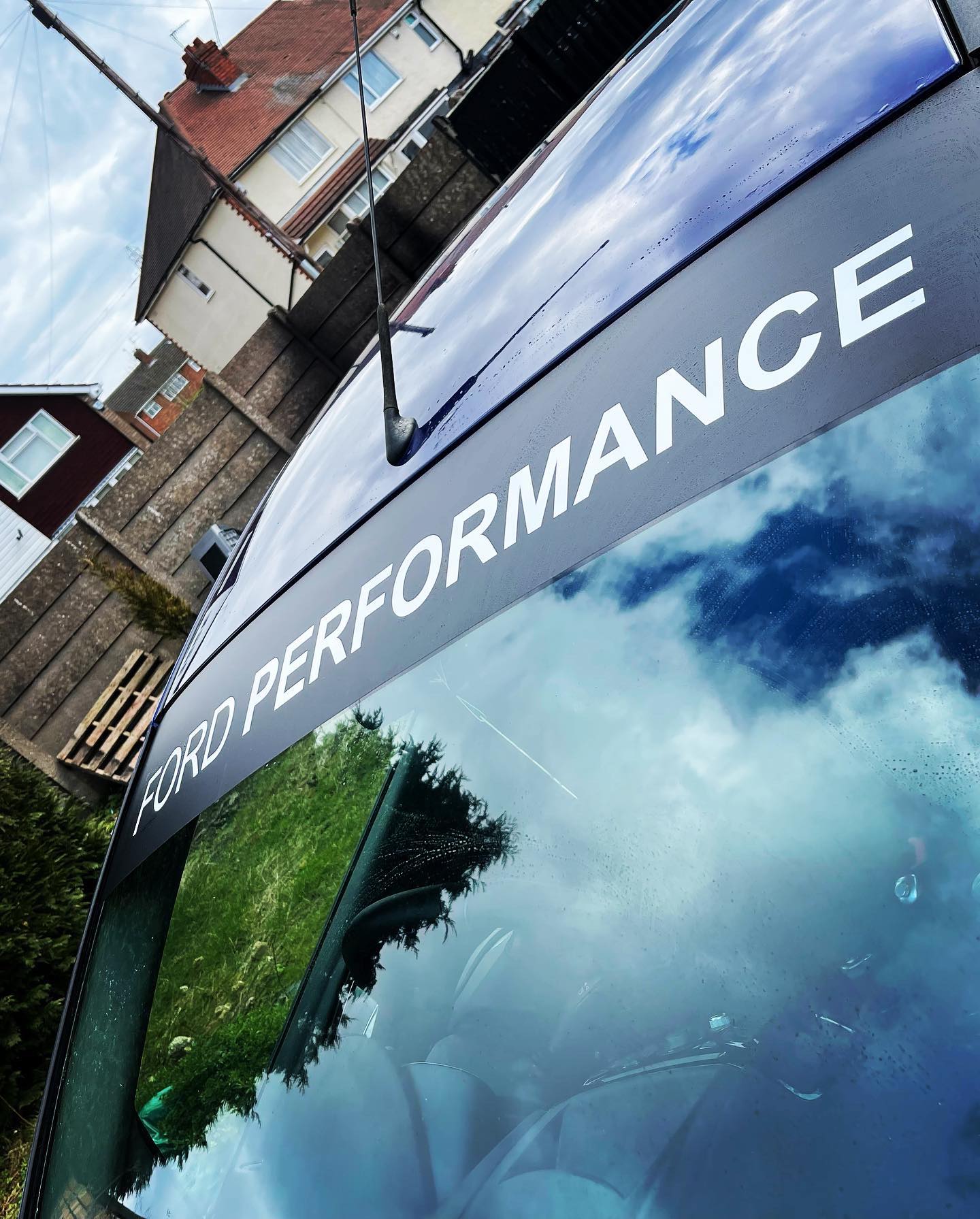 Ford performance Sunstrip