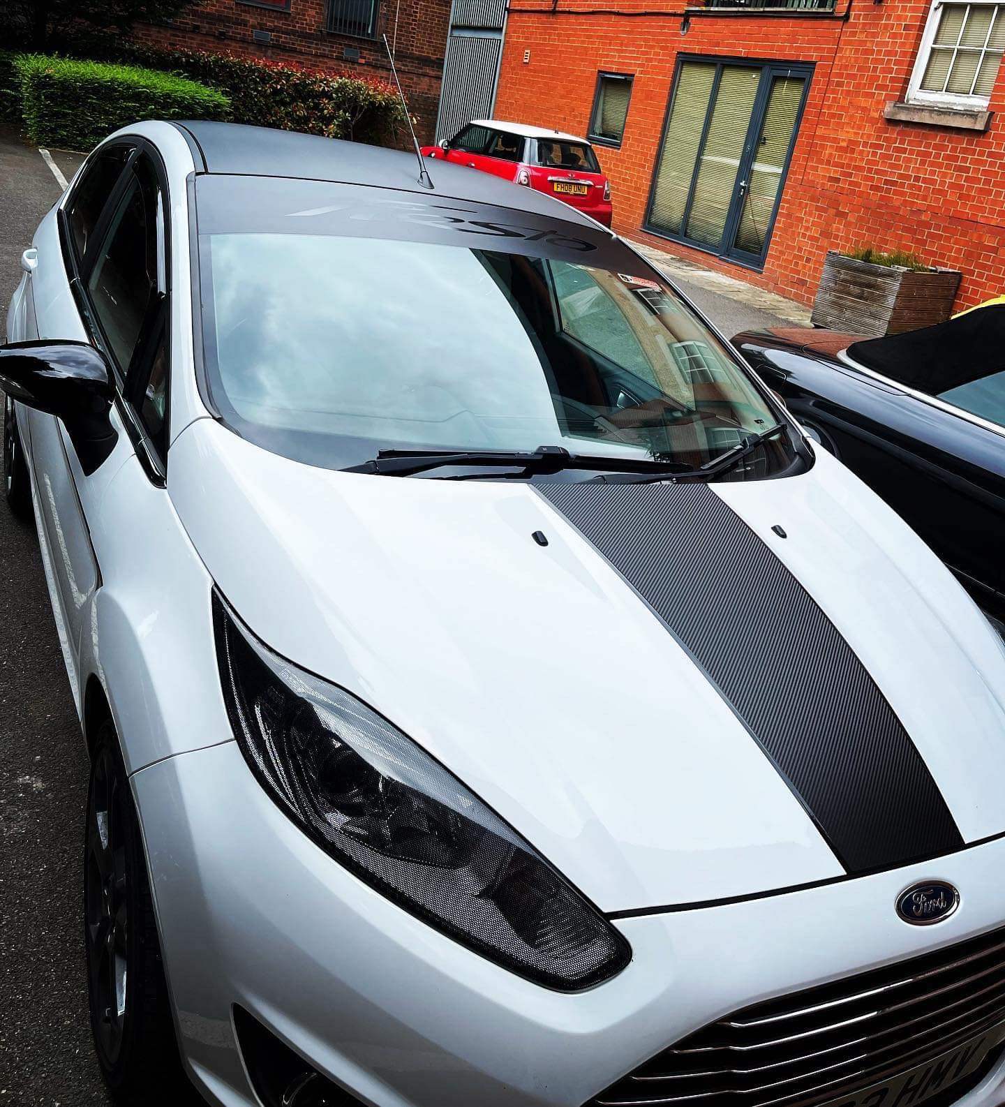341250948_185044911042188_6308308292893097567_n - R&E Wraps and Graphics LTD - Ford Fiesta Bonnet Stripes and Sunstrip - ford fiesta