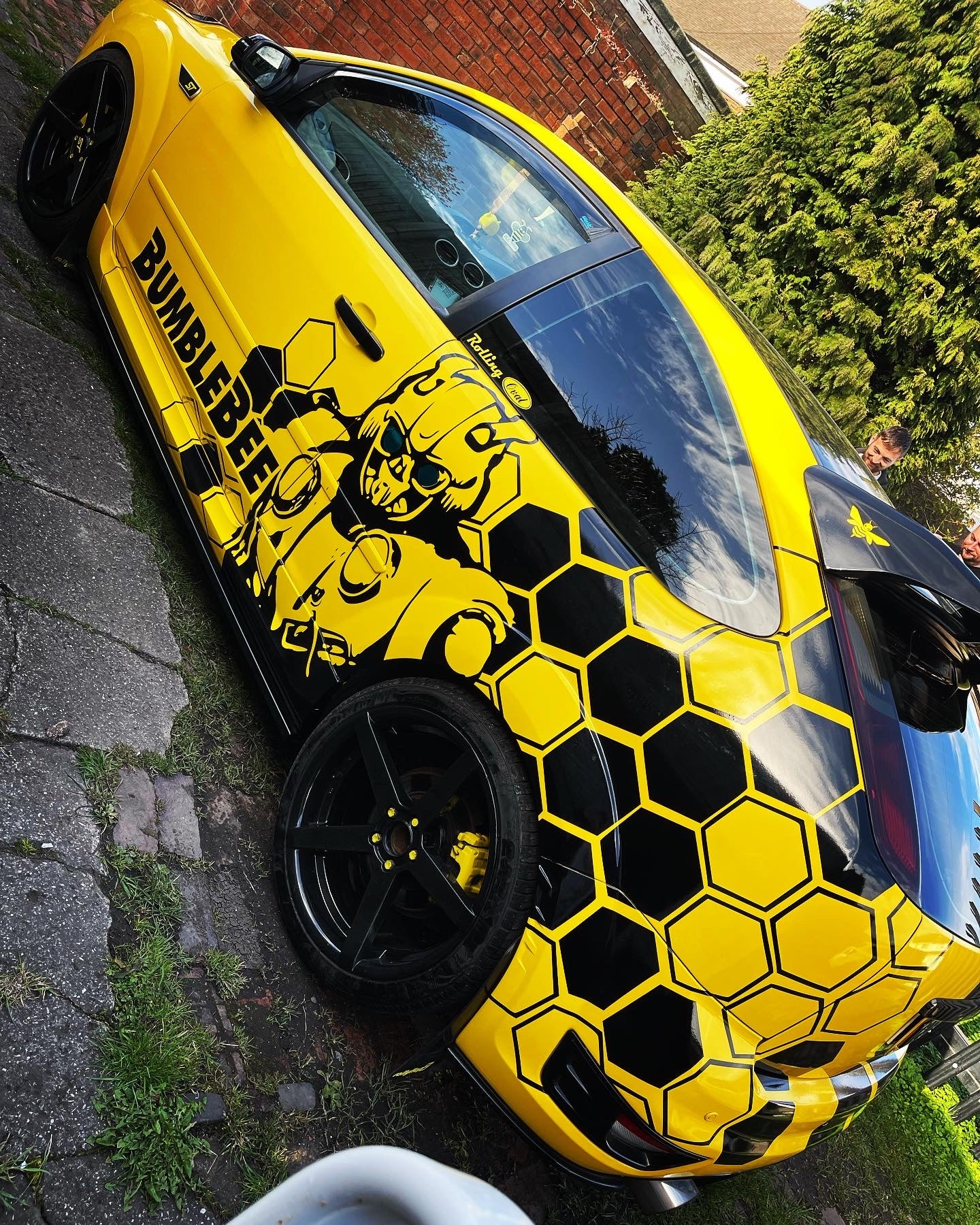 Honey Comb Bumble Bee Graphic Kit Ford Focus MK2