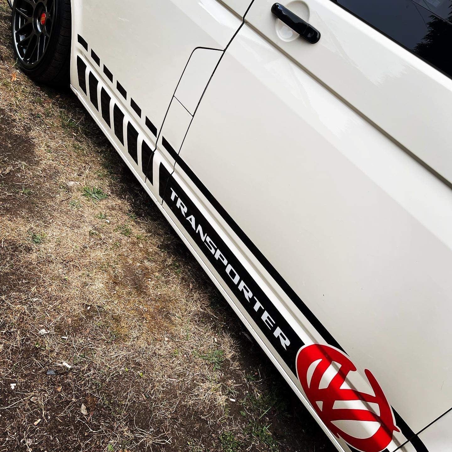 Volkswagen T5 T6 Transporter Camper Side Stripes