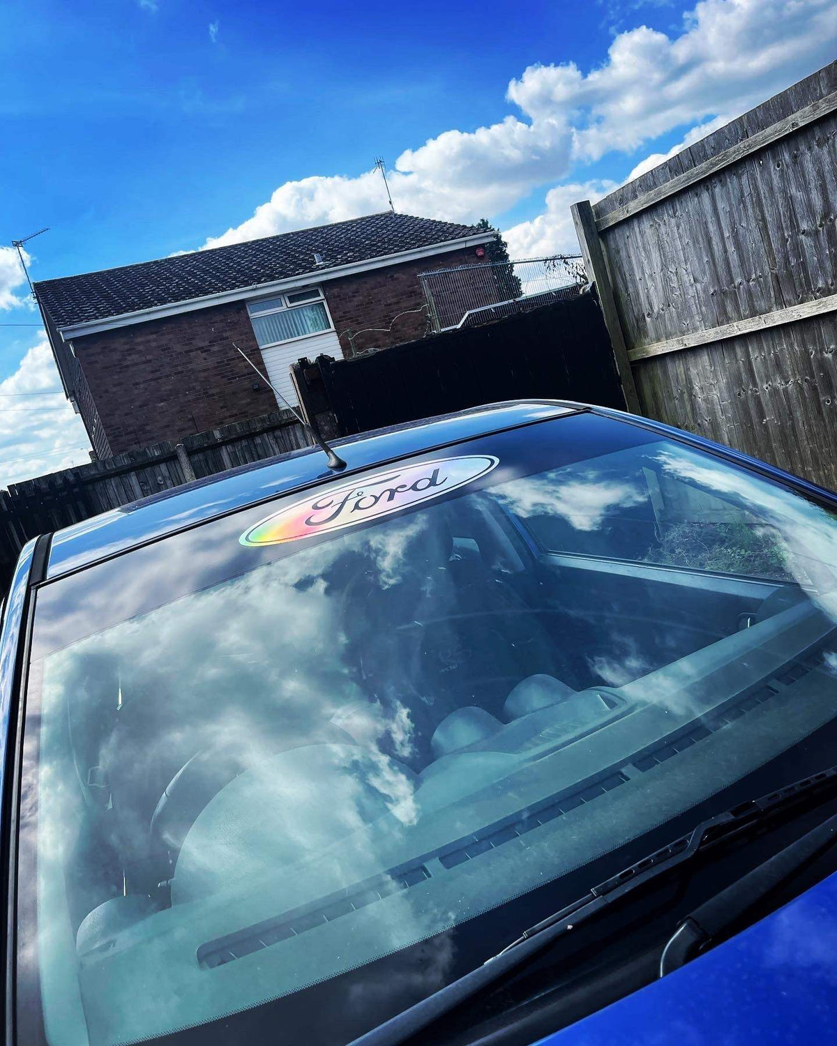 image_d4a85200-56a4-4f4c-ae2f-133744f83344 - R&E Wraps and Graphics LTD - Ford Sunstrip