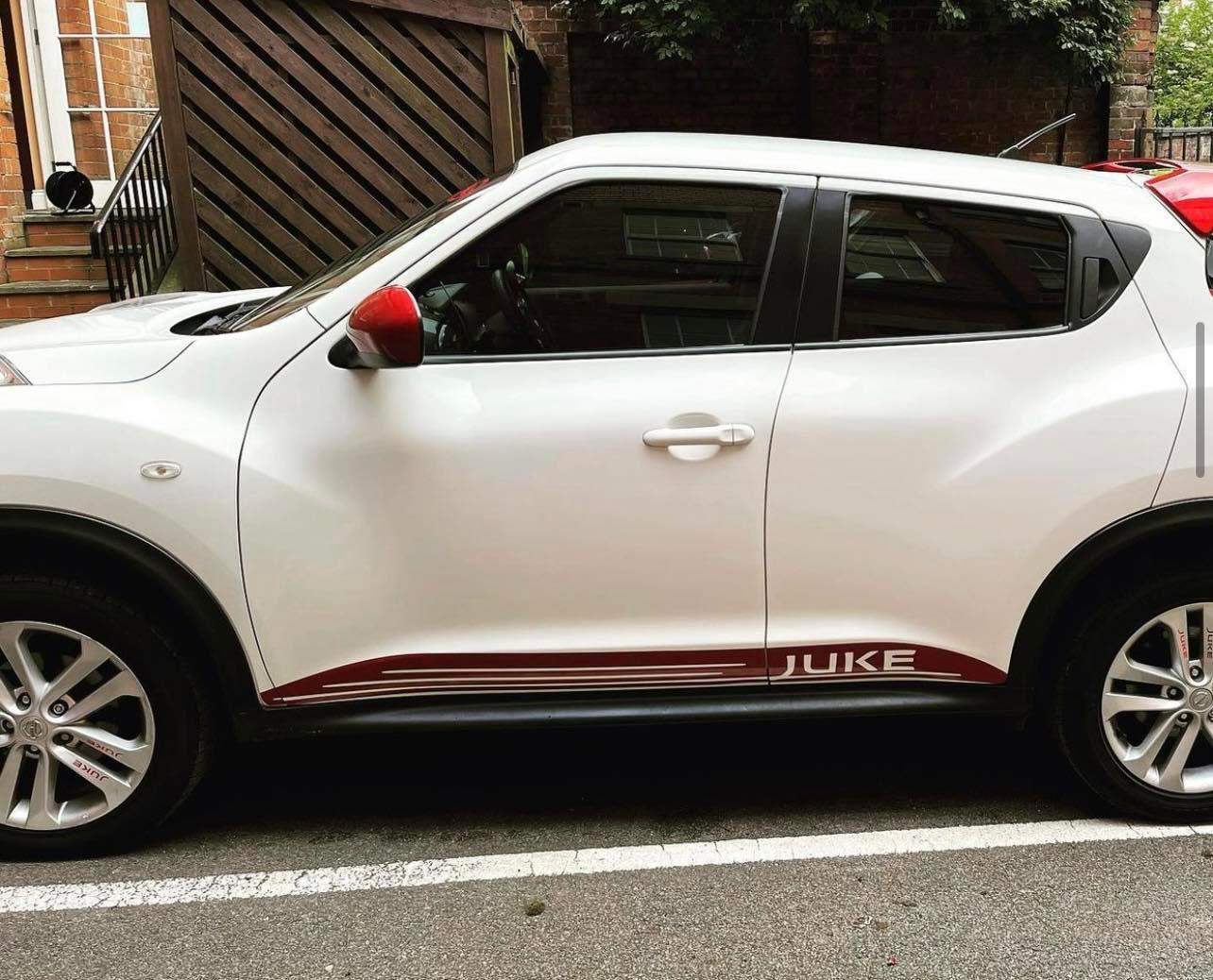 nissan-juke-side-stripes-rewrapsandgraphics-1 - R&E Wraps and Graphics LTD - Nissan Juke Side Stripes and Sunstrip - nissan, Nissan Juke