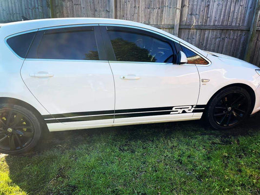 vauxhall-sri-side-stripes-rewrapsandgraphics-3 - R&E Wraps and Graphics LTD - Vauxhall SRI Side Stripes and Sunstrip - Vauxhall SRI