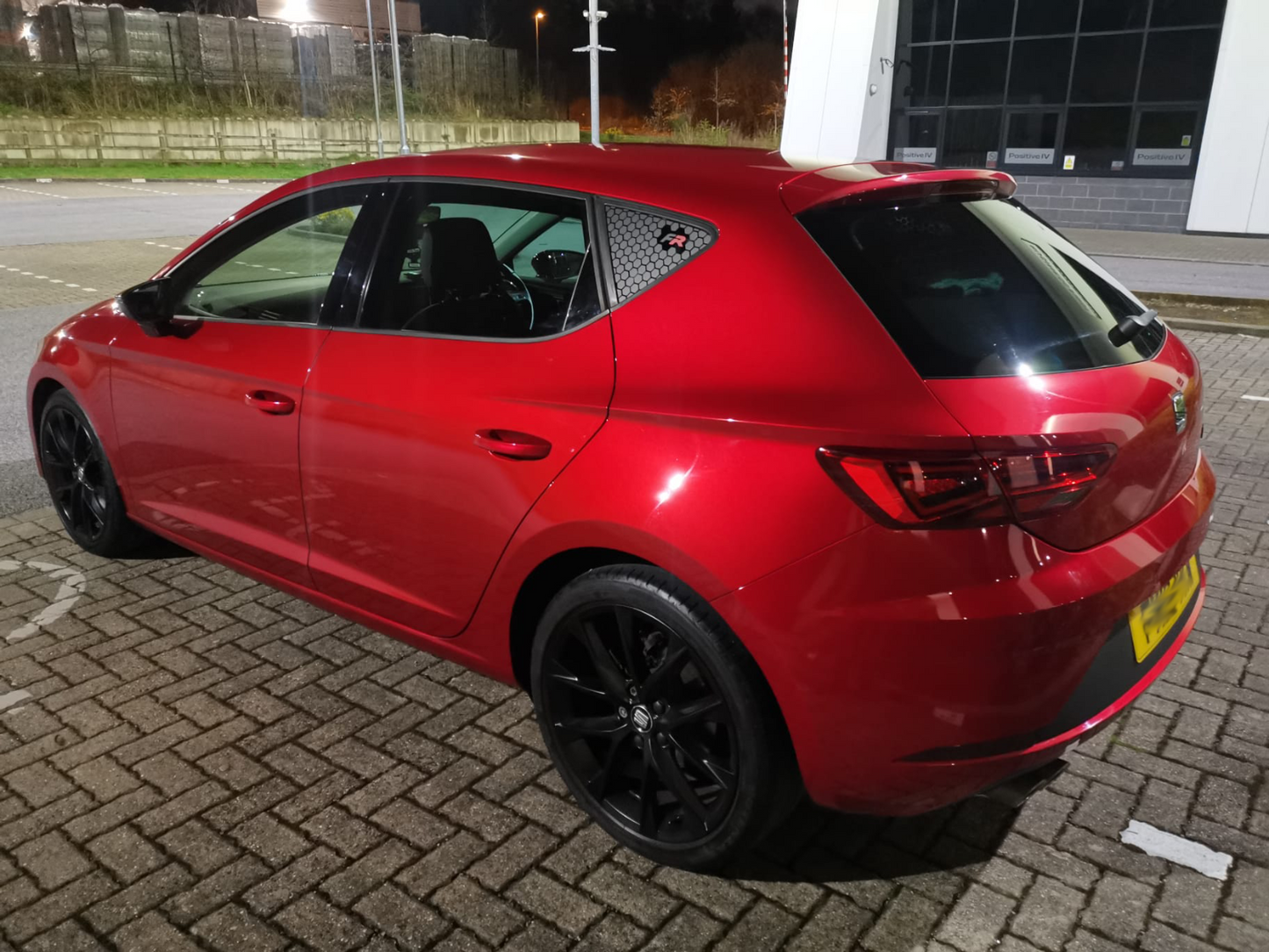SEAT Leon MK2 (2005-2012) FR Honeycomb Side Window Stickers