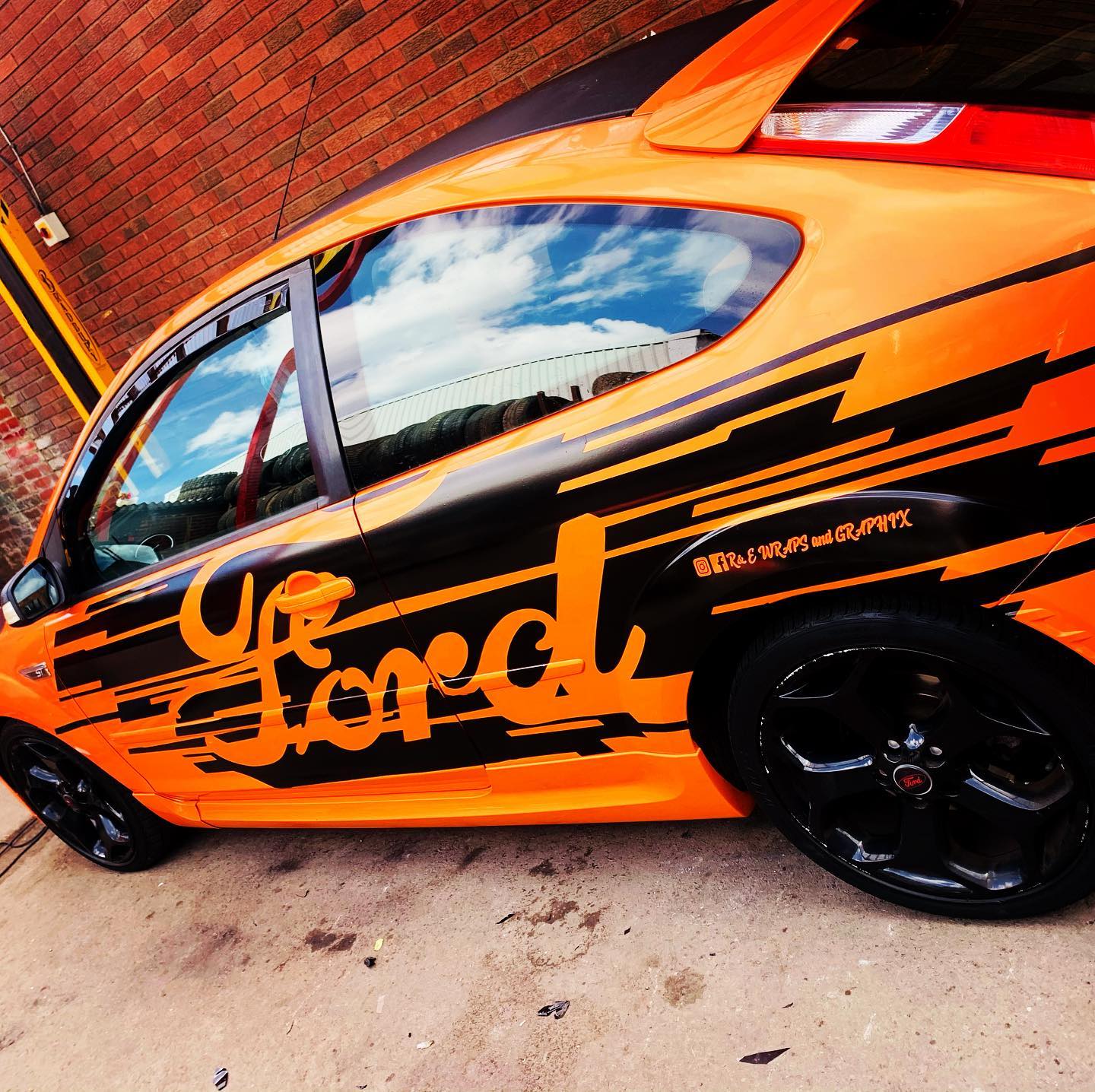 Ford Focus MK2 Ford Side Graphic Kit