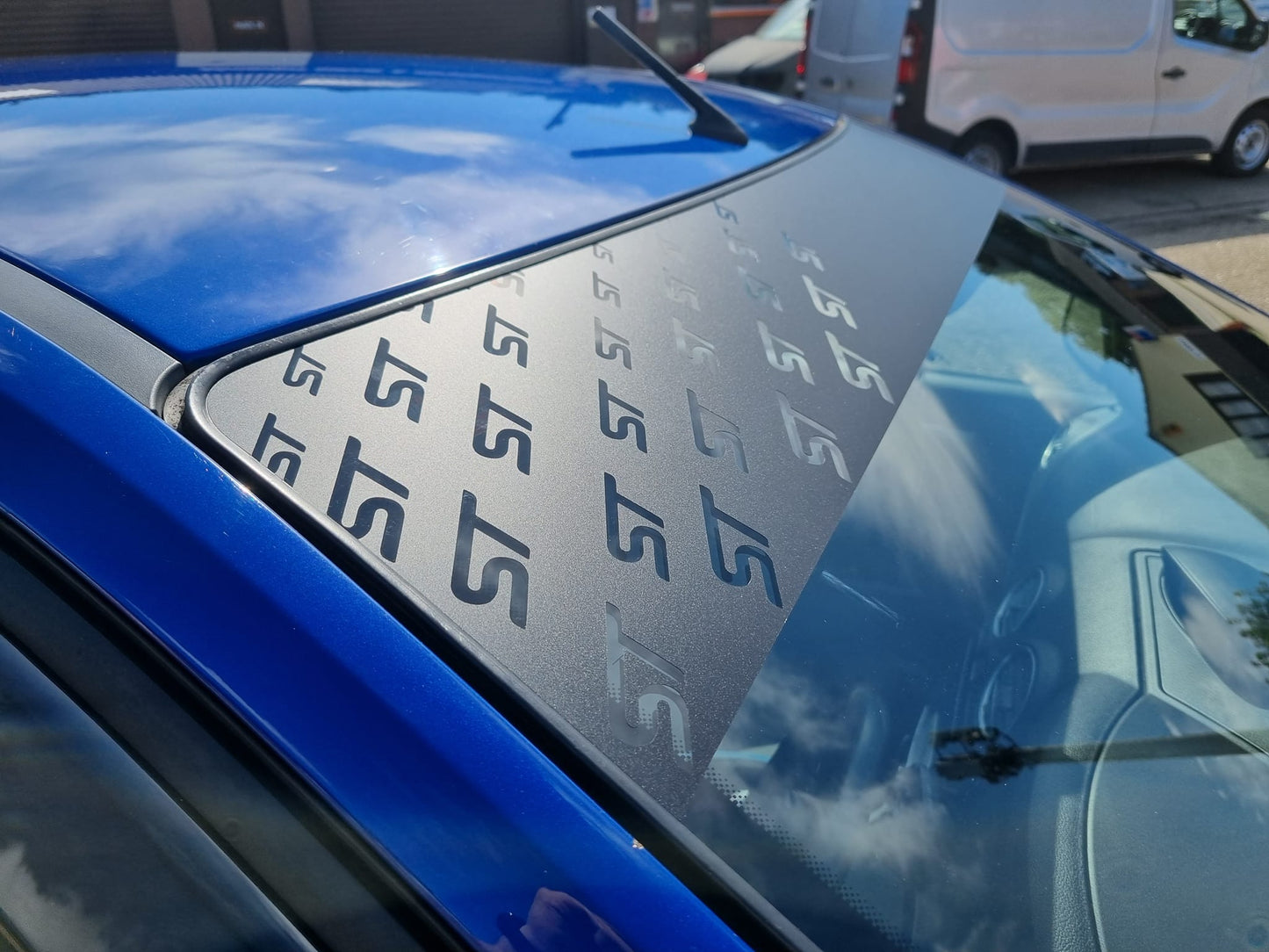 Ford ST Cut Out Sunstrip