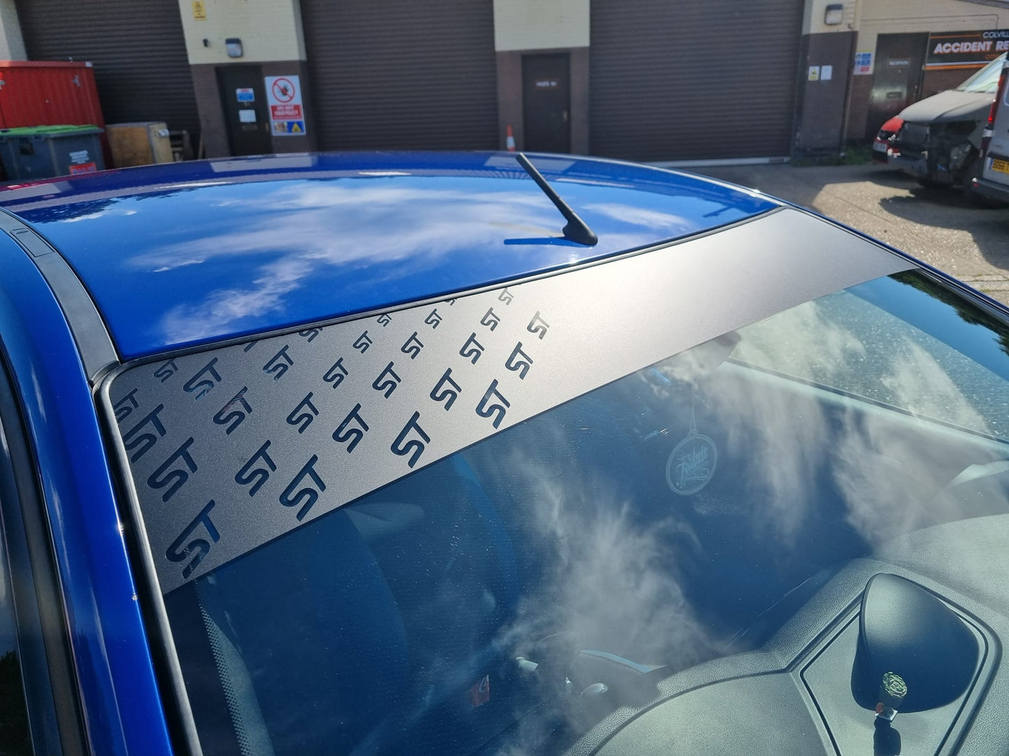 Ford ST Cut Out Sunstrip