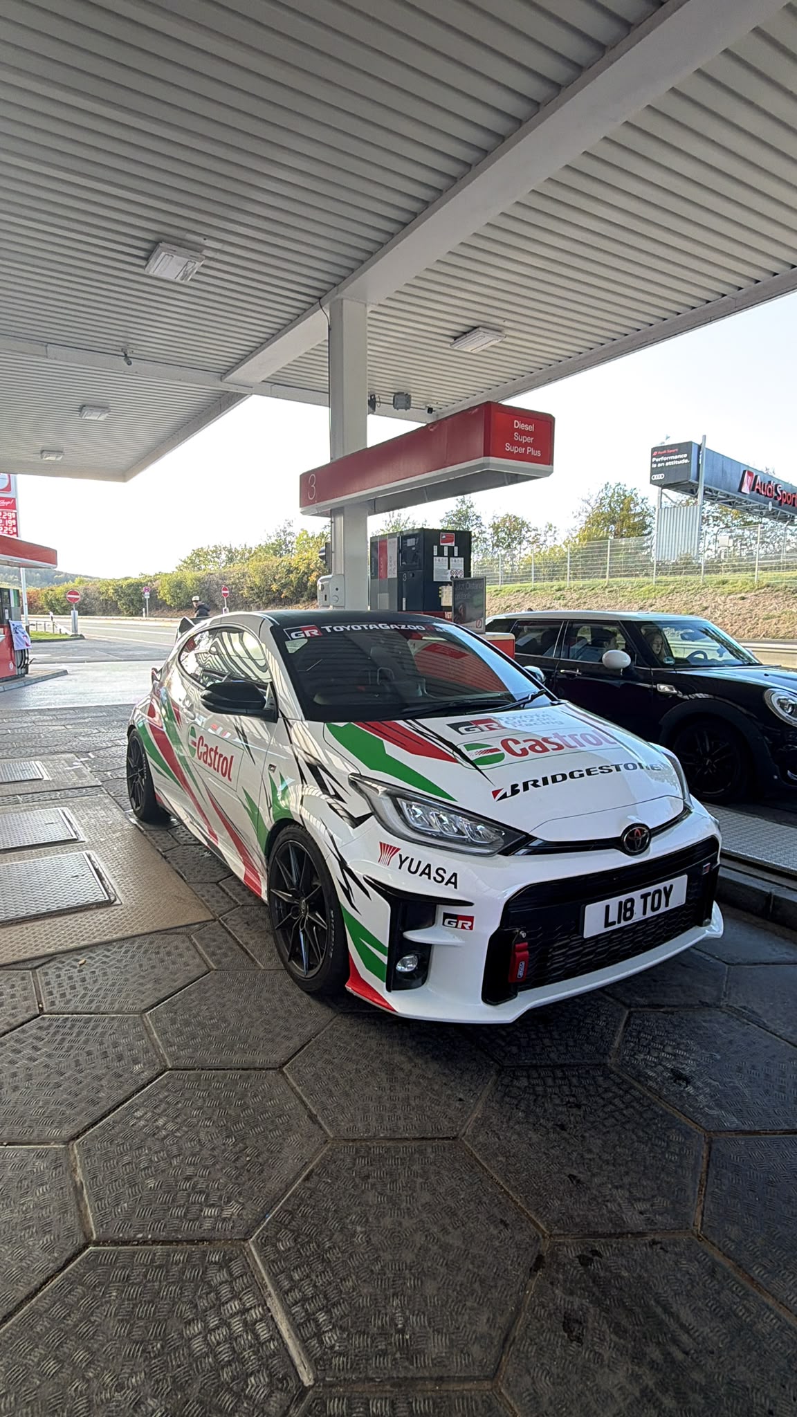 Toyota Yaris GR Castrol Rally Full Graphic Kit