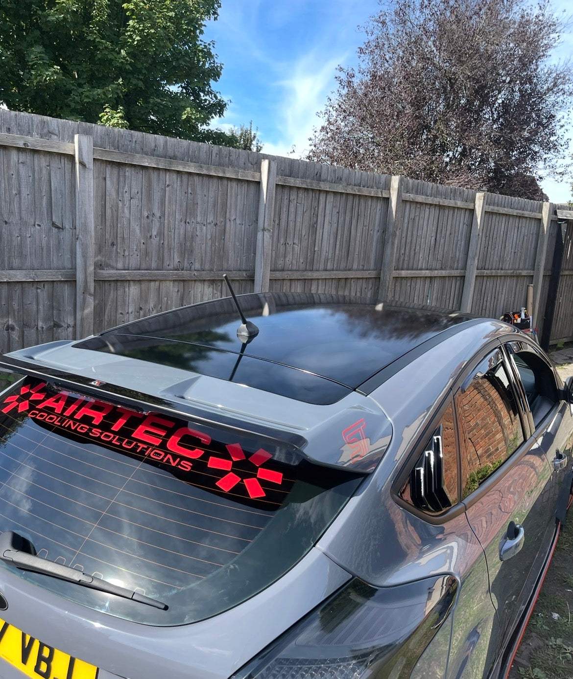 94DC959B-5555-4E7F-B0E0-1B1014149361 - R&E Wraps and Graphics LTD - KPMF Black Gloss Airelease - KPMF, Vehicle wrap