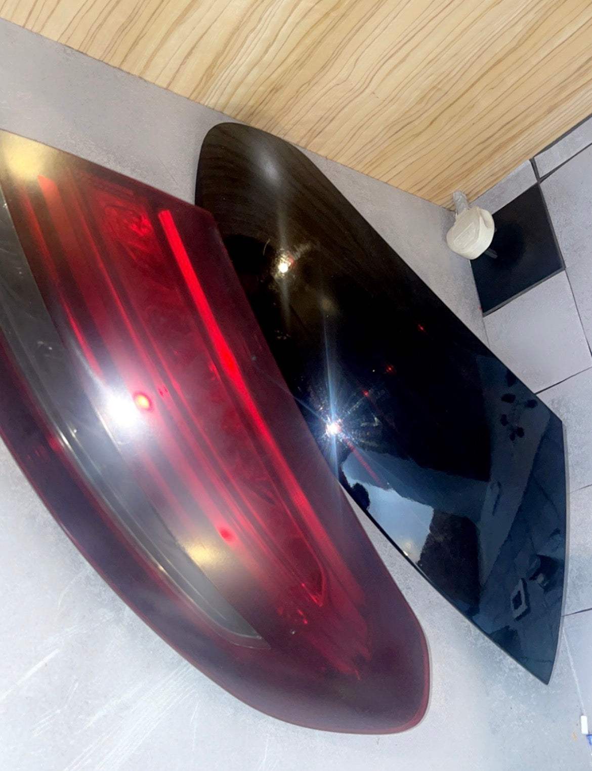 FullSizeRender_fe0e3dee-ba4d-4019-a443-2df5e704219e - R&E Wraps and Graphics LTD - Hexis Light Tint/PPF Film - Black Tint - Hexis, light tint