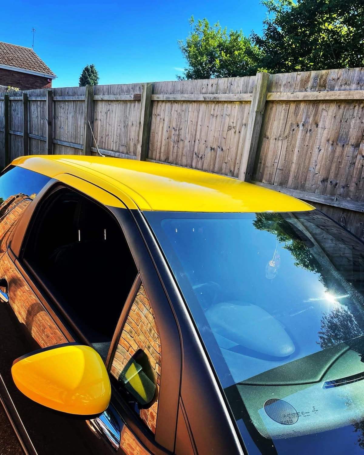 IMG-0681 - R&E Wraps and Graphics LTD - KPMF Yellow Sunrise Gloss Airelease - Kpmf, Vehicle wrap