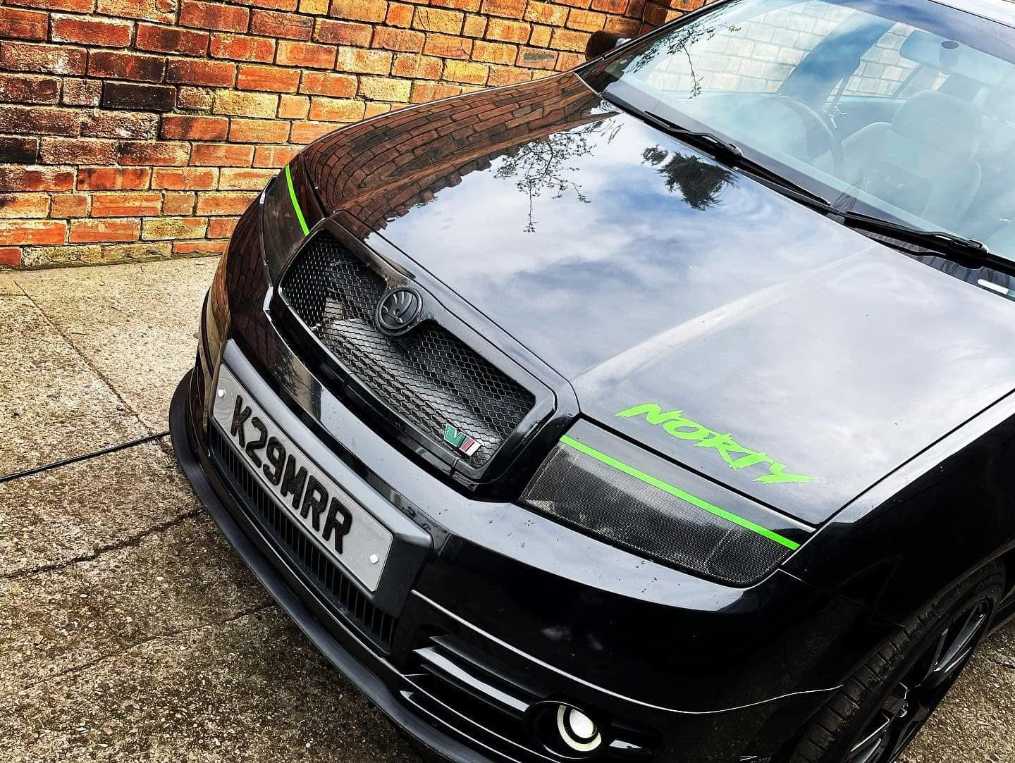 Headlight Eye Lids- Cast Wrap