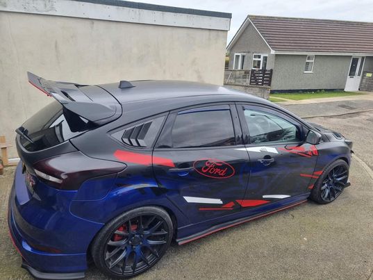 Ford Focus ST Graphic Kit